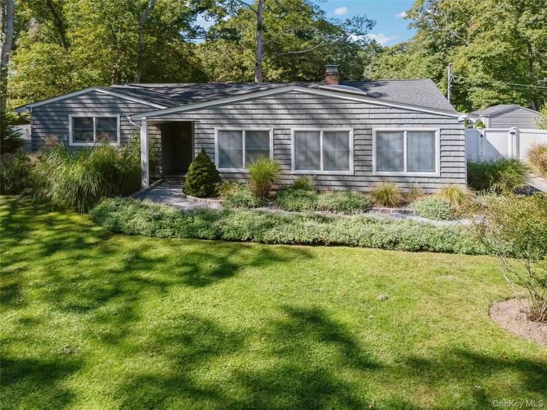 Welcome to this beautifully UPDATED RANCH in the sought after CLEARWATER BEACH community of East Hampton.