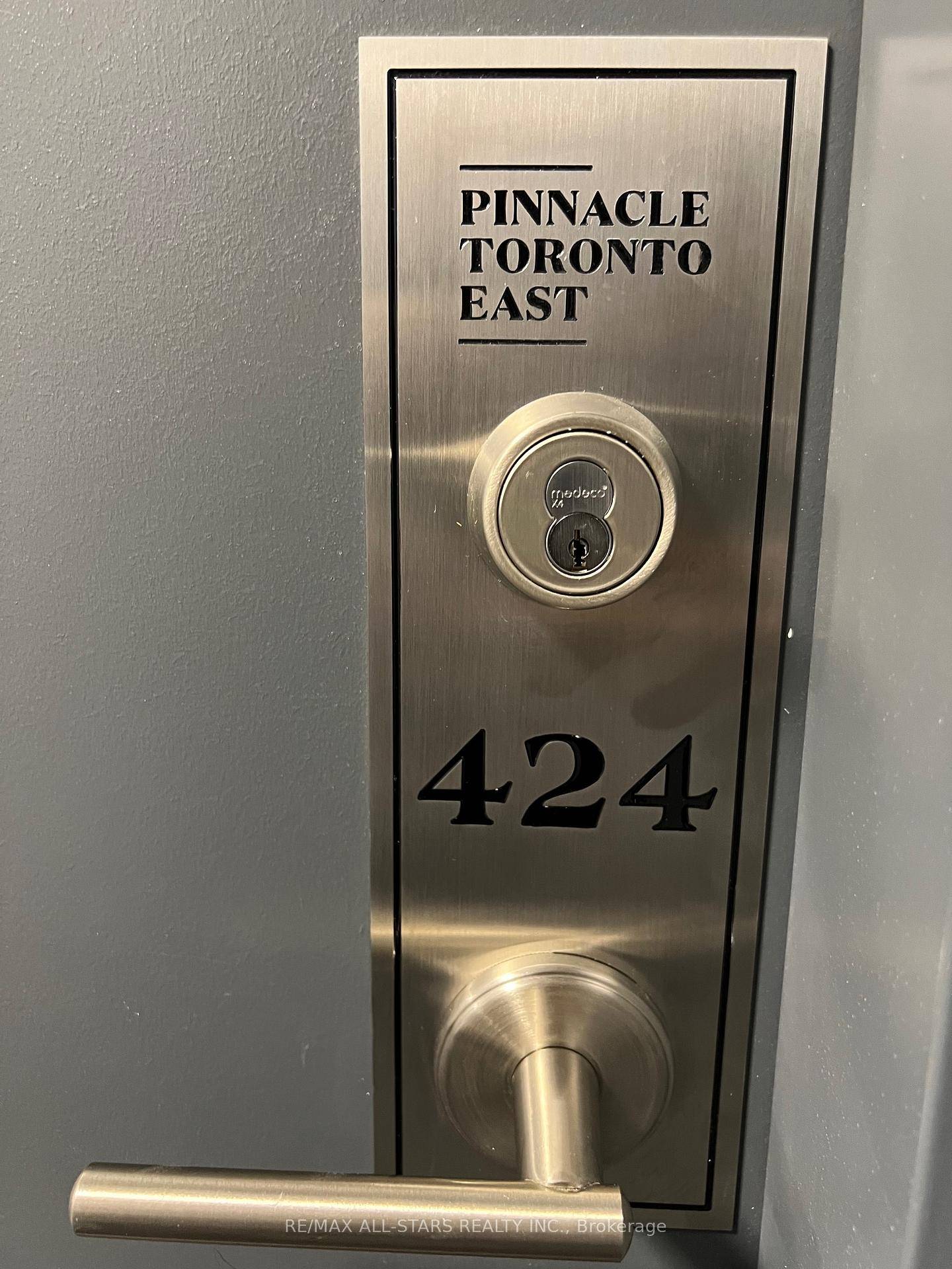 Brand new condo by Pinnacle Group, facing south with open balcony.