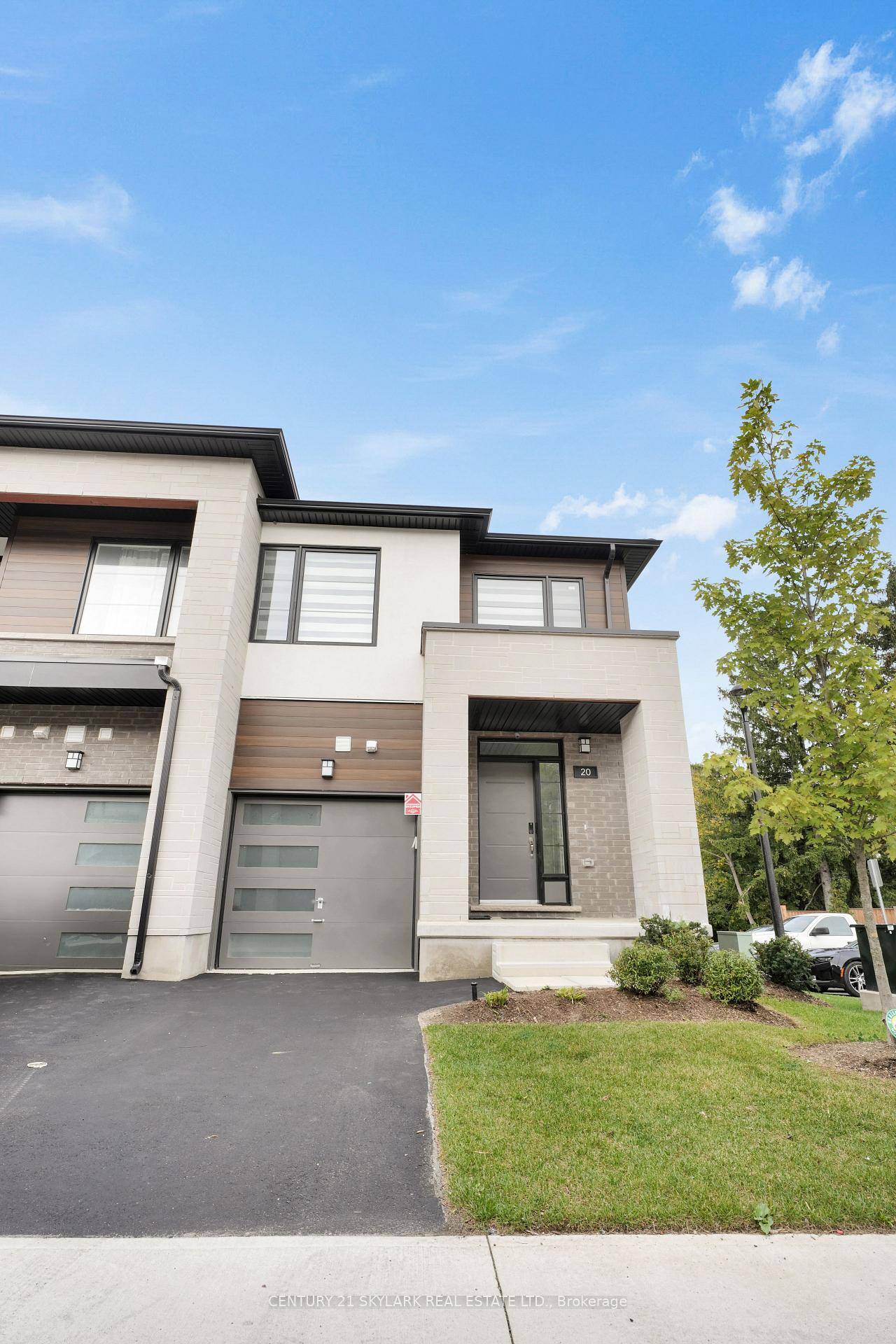 One of its Kind Corner Bright townhome with modern finishes, located in the heart of Hespeler !
