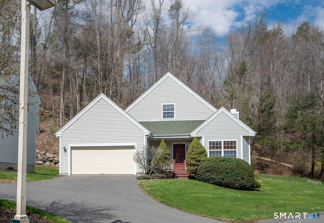 PRISTINE SPACIOUS BEAUTIFUL UPDATES AND A PRIVATE SETTING are just some examples of the many offerings featured in this beautiful single family home located in the Award Winning setting of ...