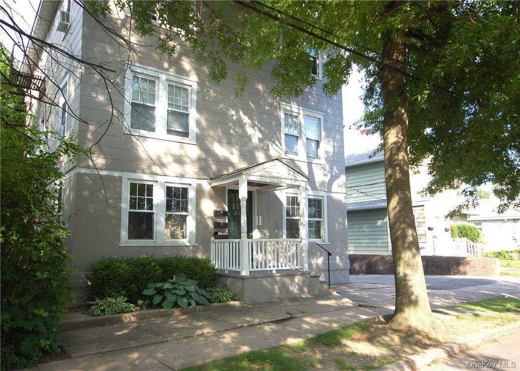 3rd floor unit in 3 family house located on a quiet street with access to Florence Street Park at the dead end.