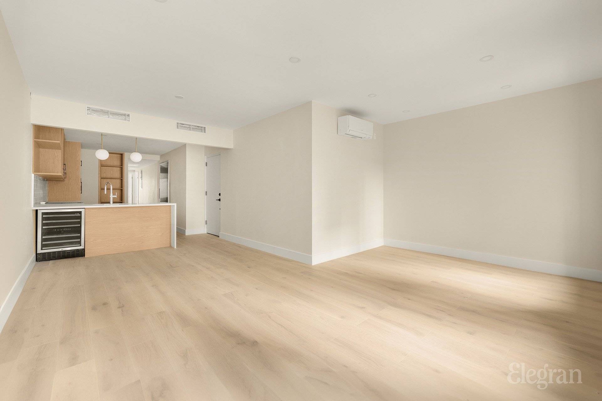 Welcome to Terra 48, a boutique collection of six full floor luxury residences in a stunningly reimagined 1910 brownstone.