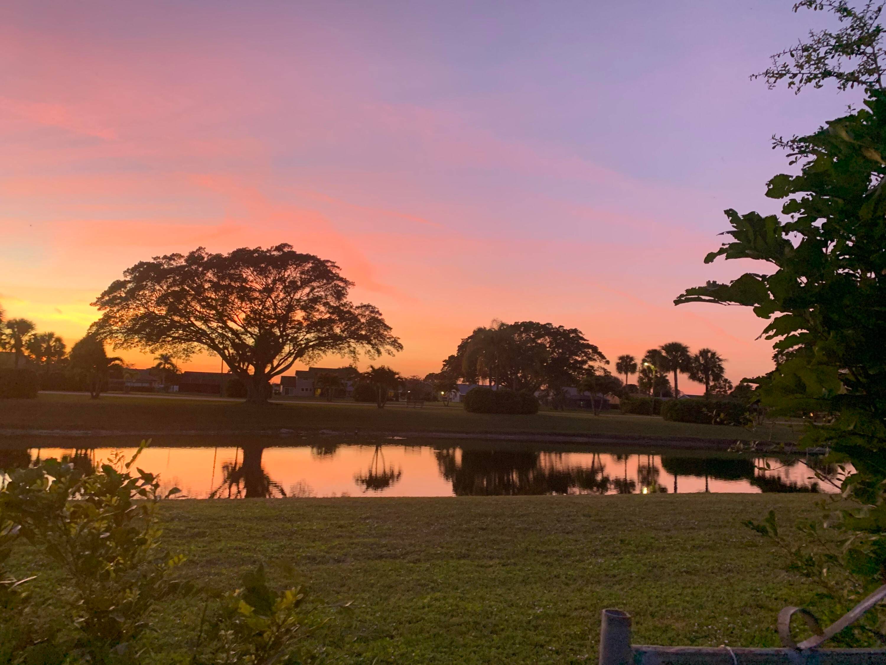 Beautiful sunset right in your backyard every day !