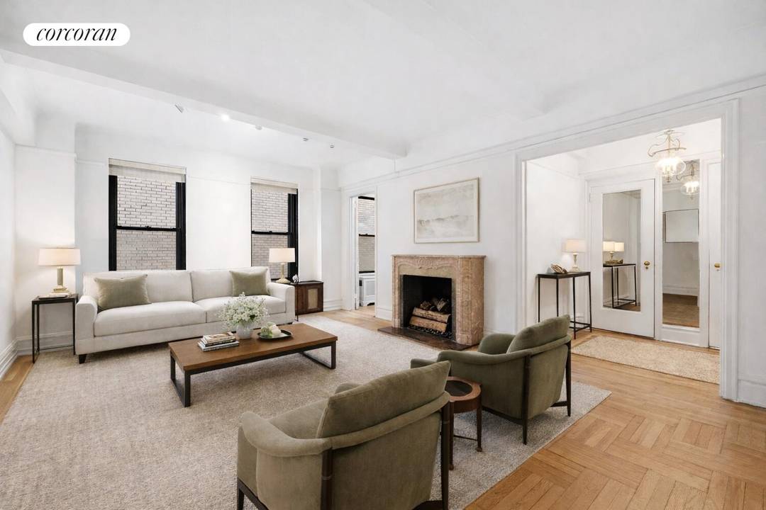 Charming Prewar One Bedroom on Beekman Place Located on a quiet, tree lined block in the heart of Beekman Place, this prewar one bedroom offers exceptional value for buyers seeking ...