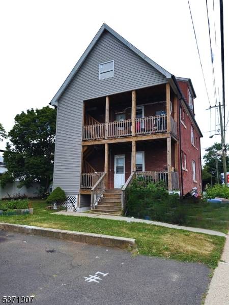 Fully remodeled in 2019 and meticulously maintained, this fully rented 3 family property in the heart of Linden offers an exceptional opportunity for buyers and investors.