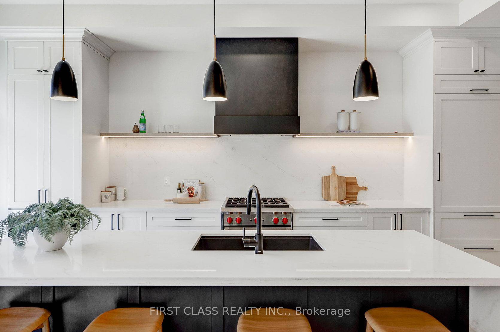 A rare offering in prestigious Angus Glen, this approx.