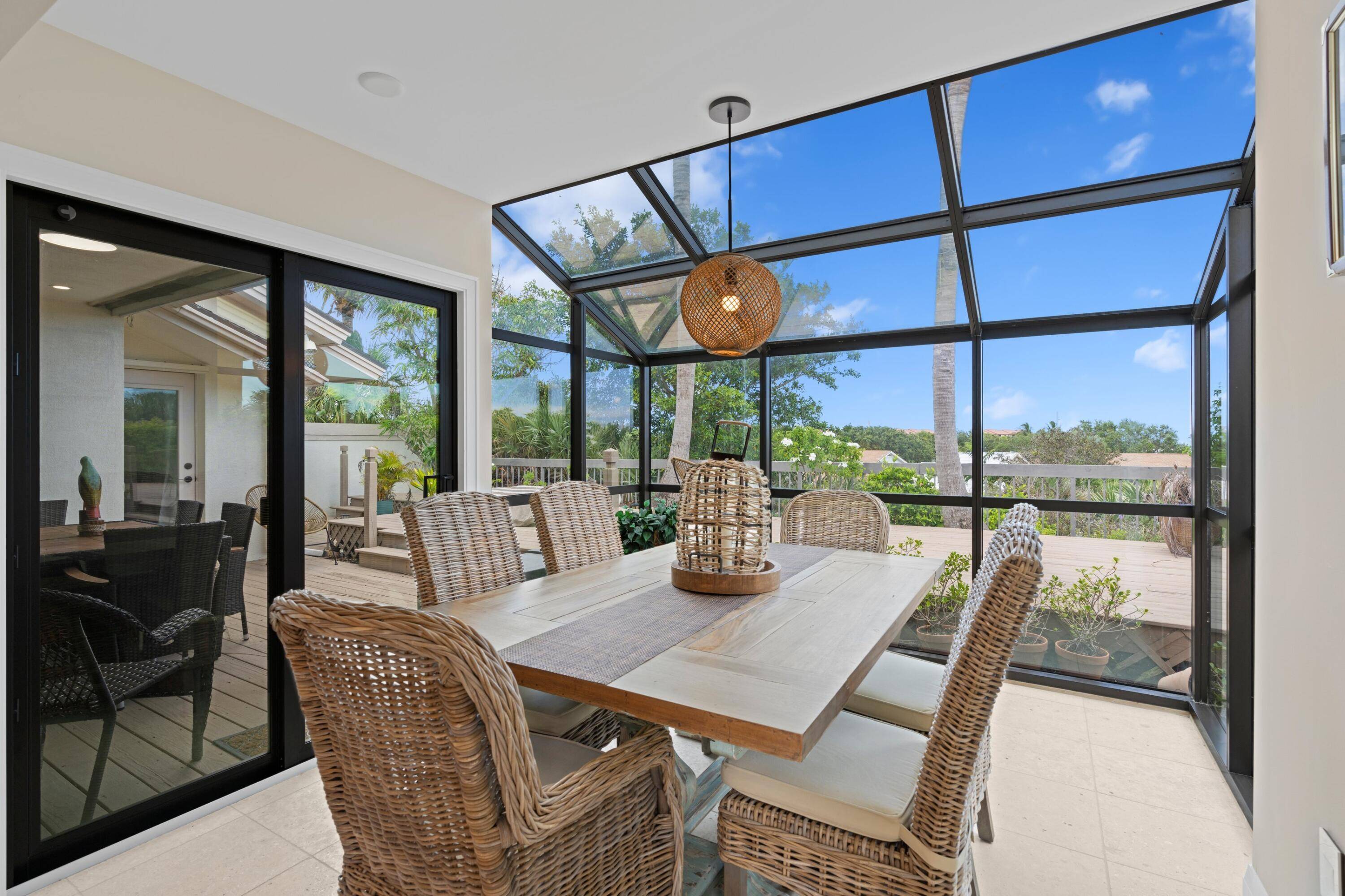 Welcome to The Bluffs a Jupiter Beach Paradise !