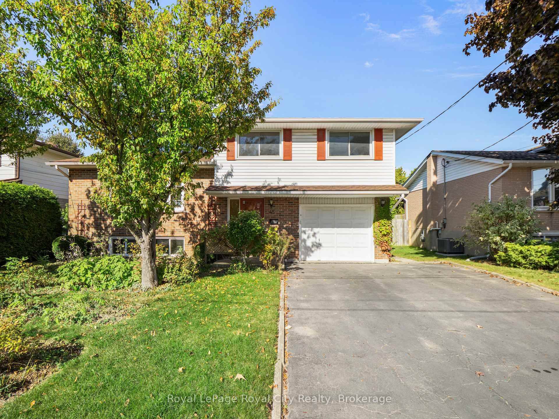 Welcome to 48 Glenbrook, a charming split home in a mature neighbourhood.