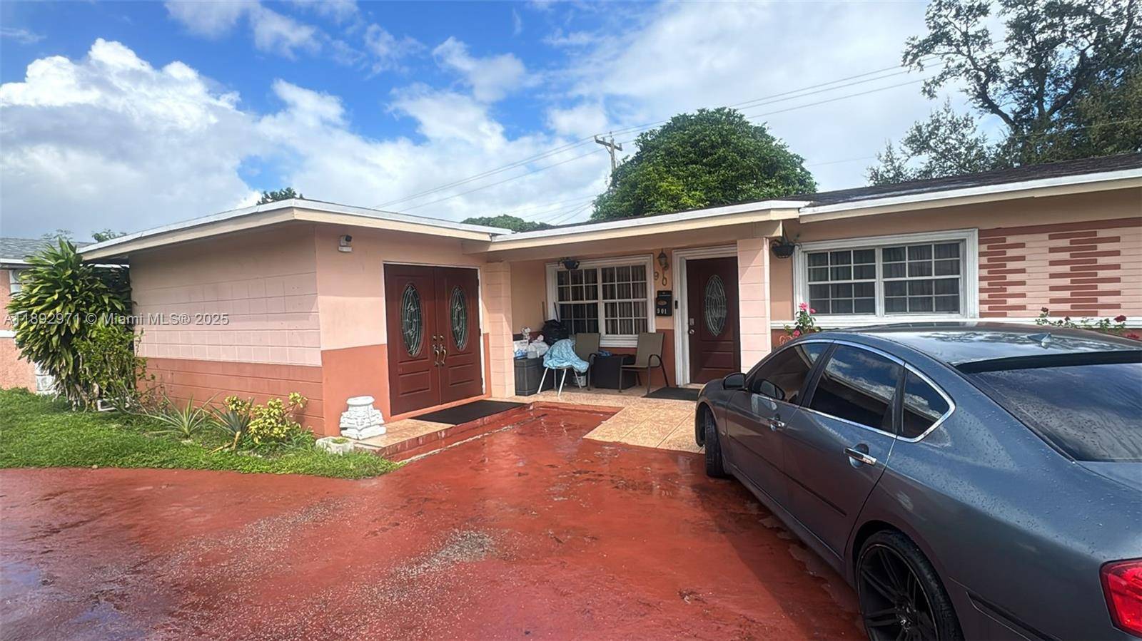 Welcome to this beautifully maintained single family residence in the heart of Miami Gardens.