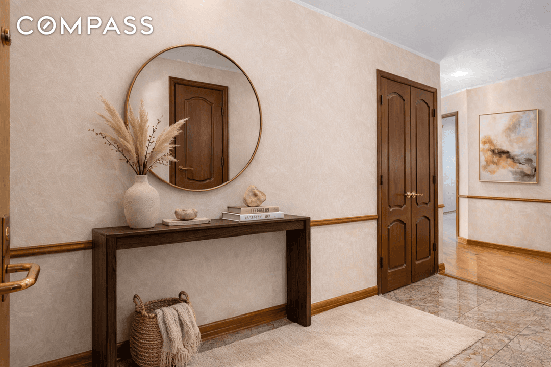 Enjoy open northwest views of Flushing Meadow Park and the New York City skyline from this sophisticated 17th floor corner two bedroom, two bathroom residence with two private balconies.