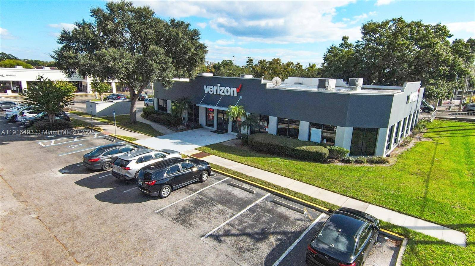 This freestanding, fully renovated Verizon Wireless location offers strong retail visibility, generous parking, dual frontage, and exceptional exposure along one of Casselberry s most active commercial corridors.