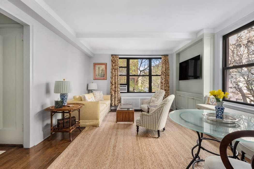 Beautiful light, park amp ; tree views await you in this Cheery 1 Bedroom home.