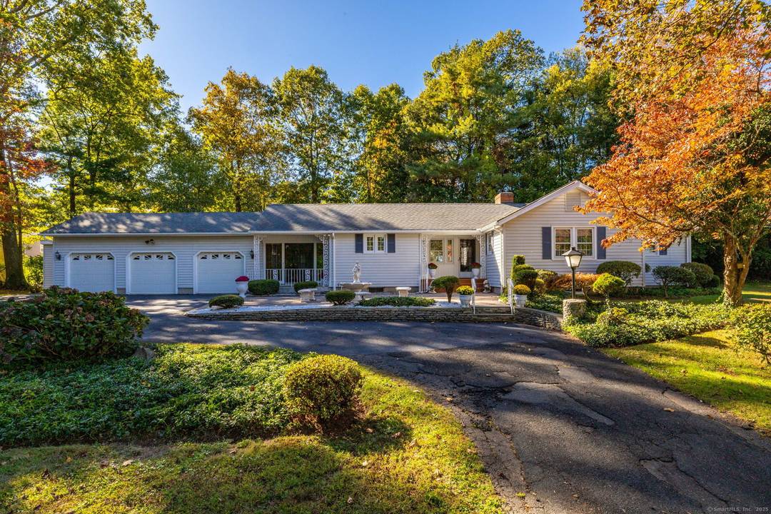 Prepare to fall in love feel right at home here at 101 Collier Road !