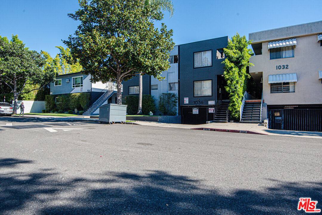 1036  N Genesee Ave 12BR Hollywood Hills East La