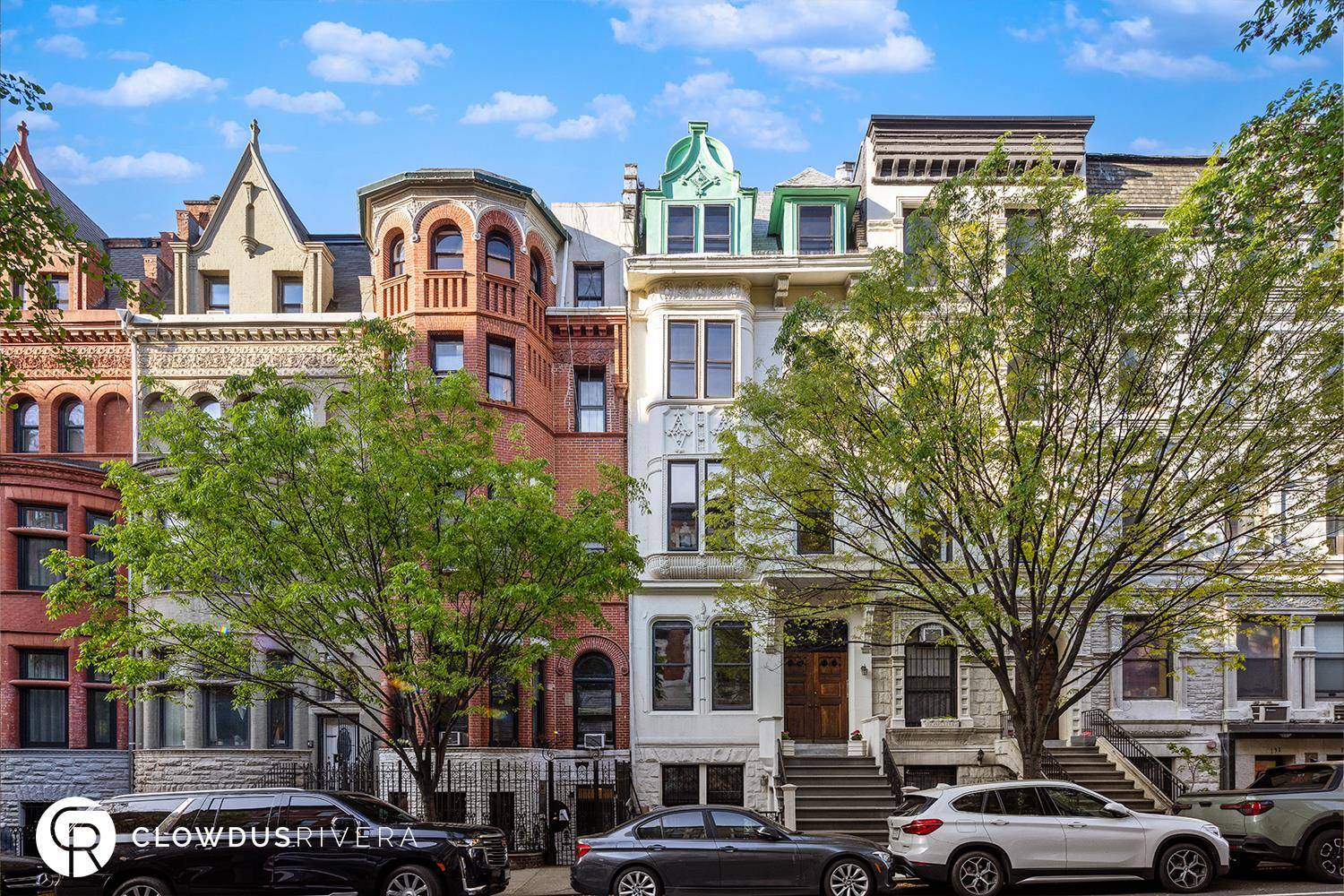 SPACIOUS QUADRUPLEX HISTORIC TOWNHOUSE LANDMARK UWS BLOCK135 WEST 81ST STREET, APT AYOUR HOMEPerfectly situated on the crest of one of the Upper West Side s most memorable, colorful and well ...