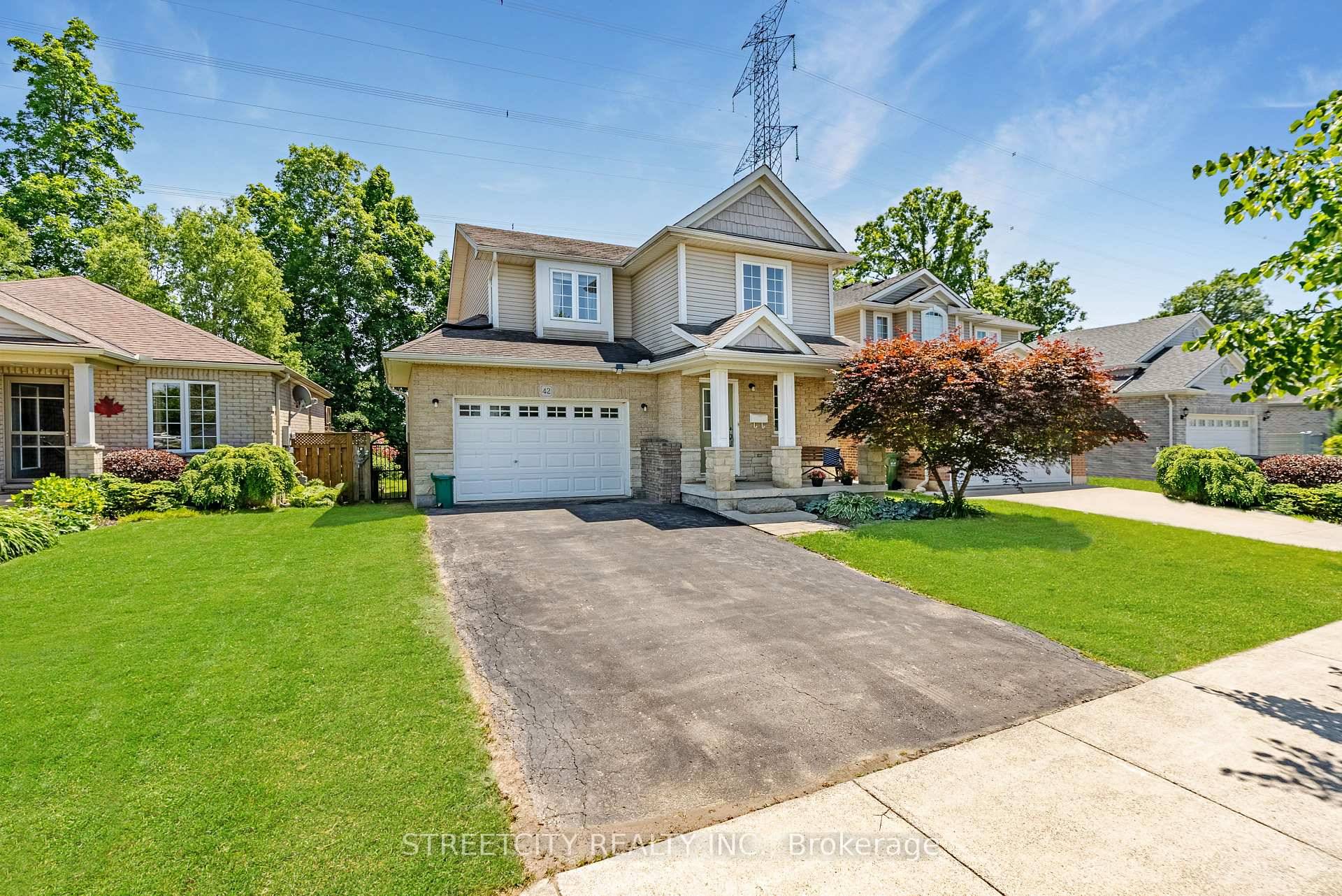 This spacious 3 bedroom, 2.
