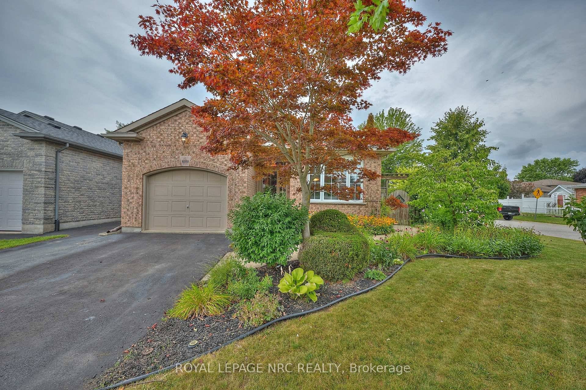 Come and see this beautiful home !