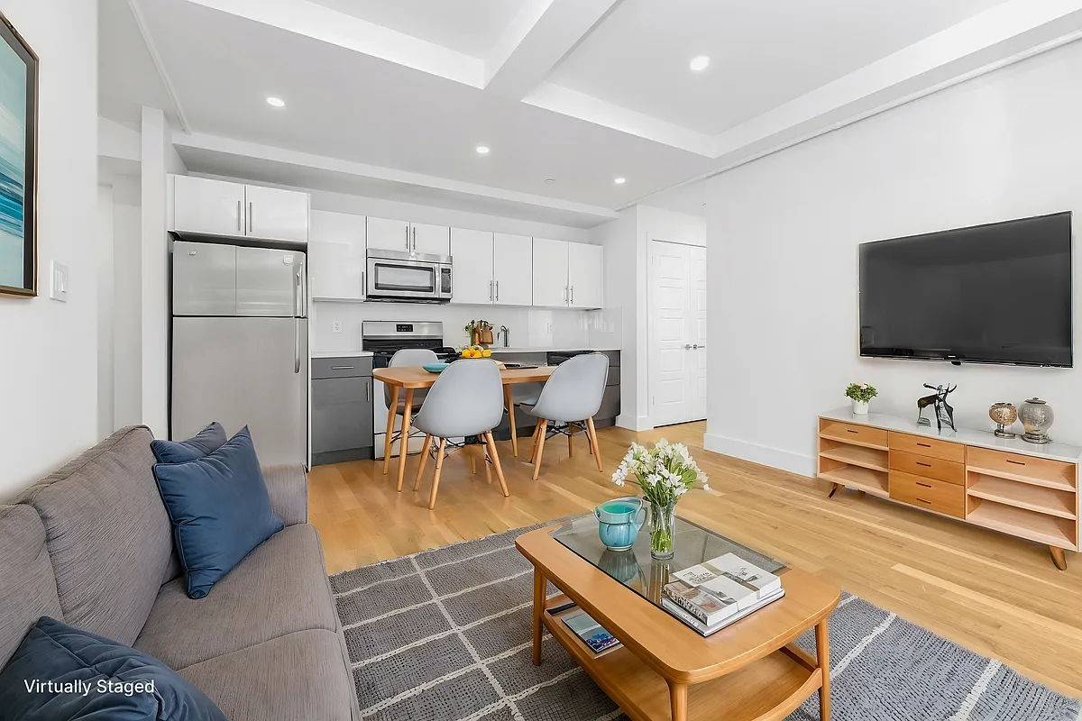 Spacious 2 Bedroom Apartment in Clinton HillWelcome to your dream home in the vibrant and historic Clinton Hill neighborhood !