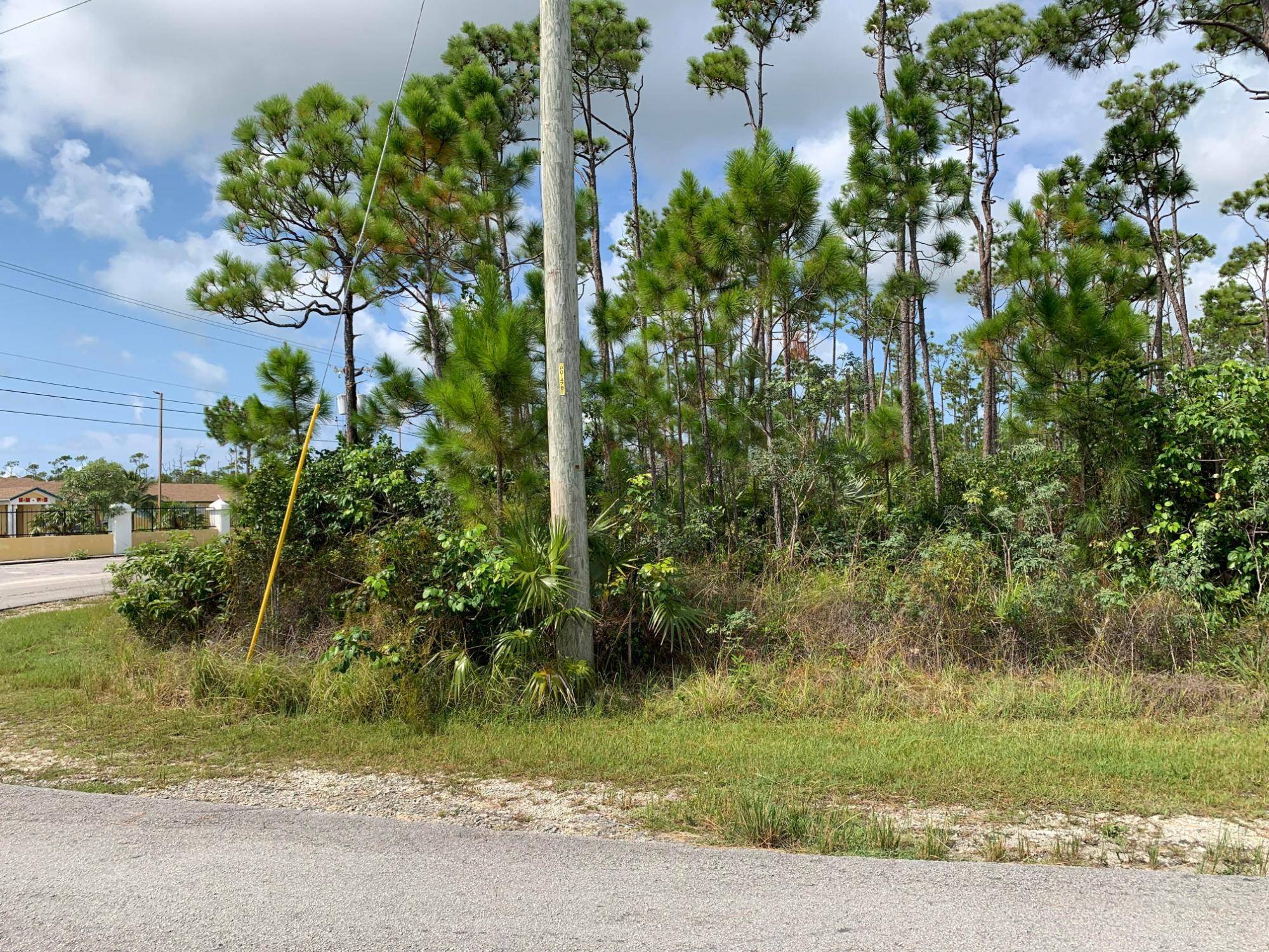 WREXHAM DRIVE Land Grand-Bahama-Freeport