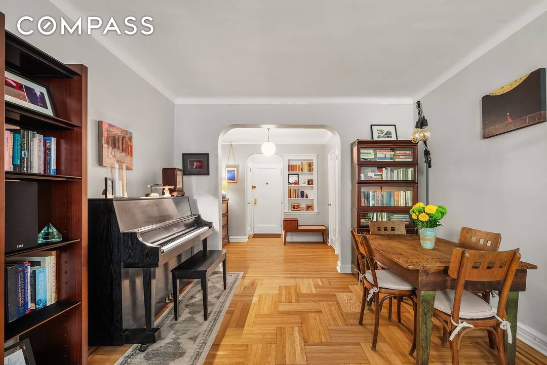 This oversized one bedroom apartment on one of the loveliest blocks in Clinton Hill is larger than many two bedroom units with a flexible layout that converts easily into two ...