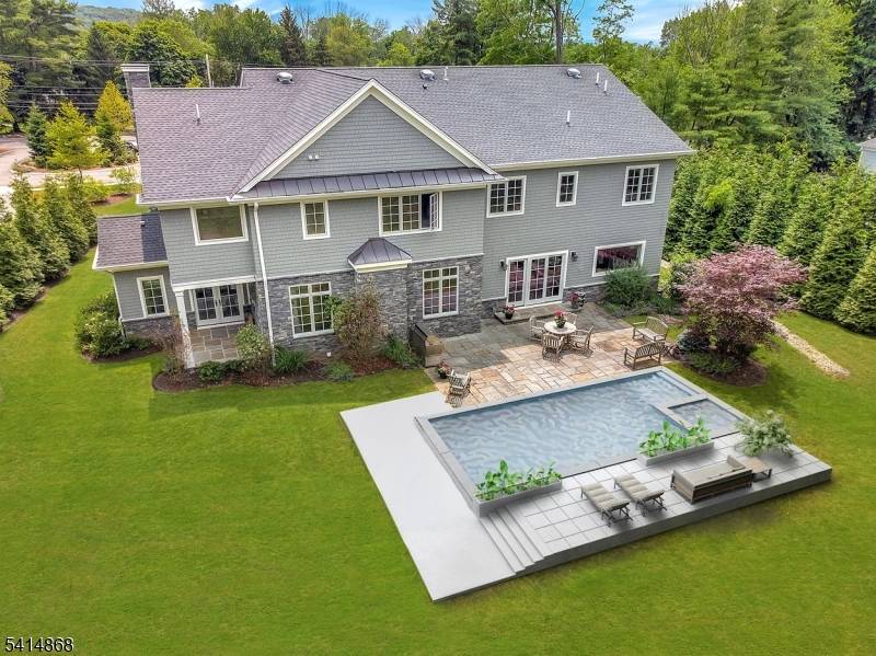 This is your Dream Home !