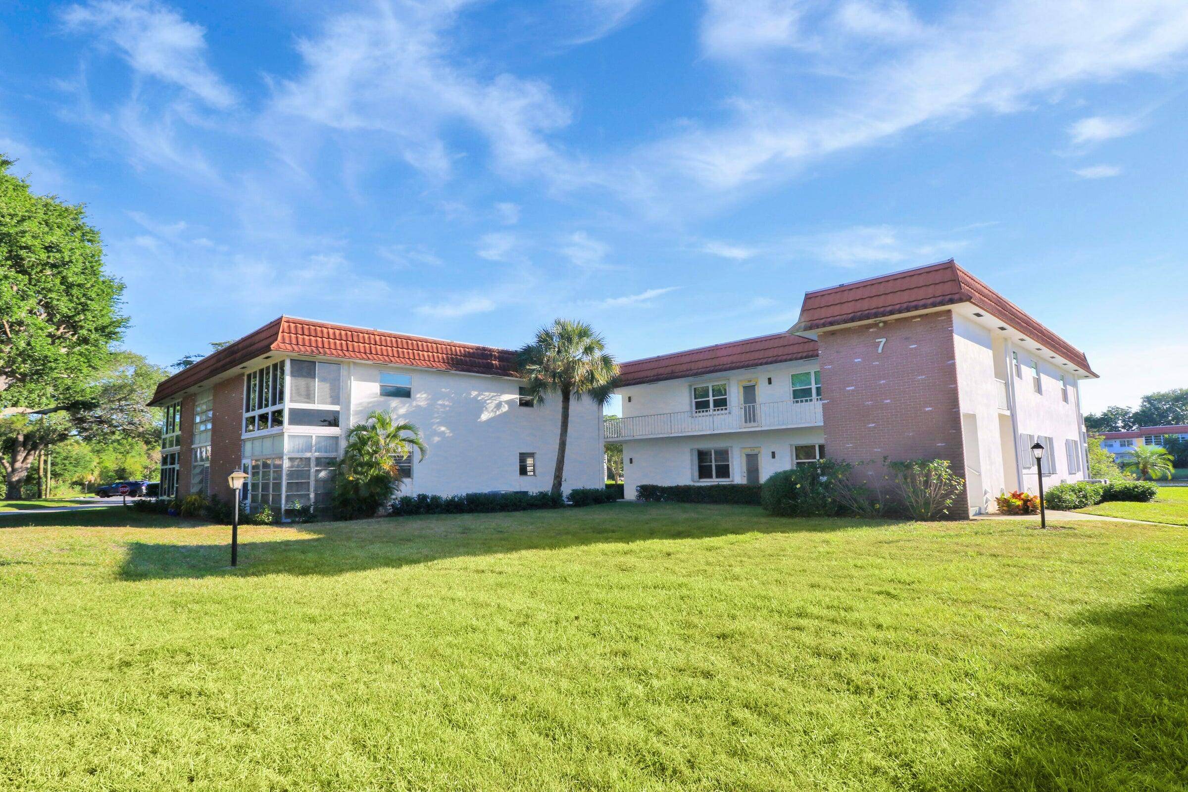 ''Exceptional 1 bed, 1 bath condo for 139, 900 !