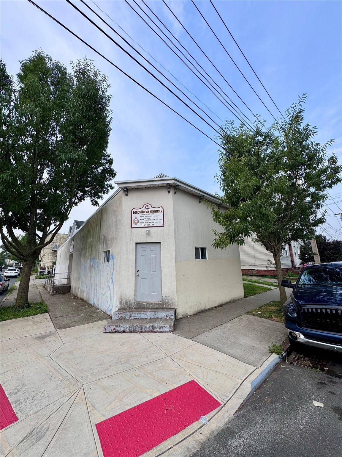 We are pleased to present a unique opportunity to purchase 70 72 Grove Avenue a two building mixed use package with Private Parking.