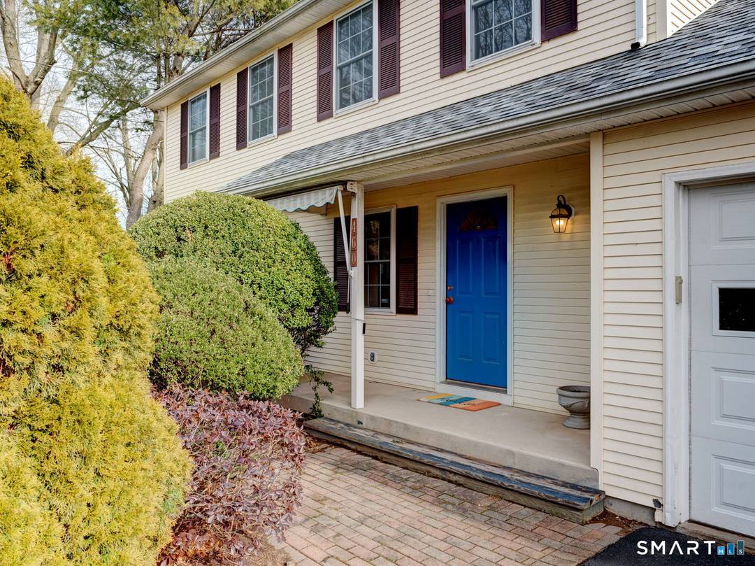 Welcome home to 460 Addison Road in Glastonbury !