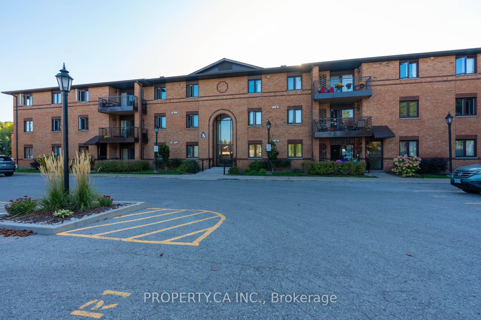 Introducing 125 10 Coulter Street your gateway to modern living !
