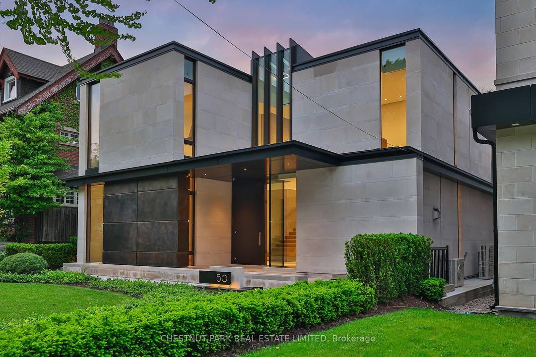 Infinity House is a masterclass in contemporary architecture custom built with state of the art construction techniques and details to deliver a true high performance house.