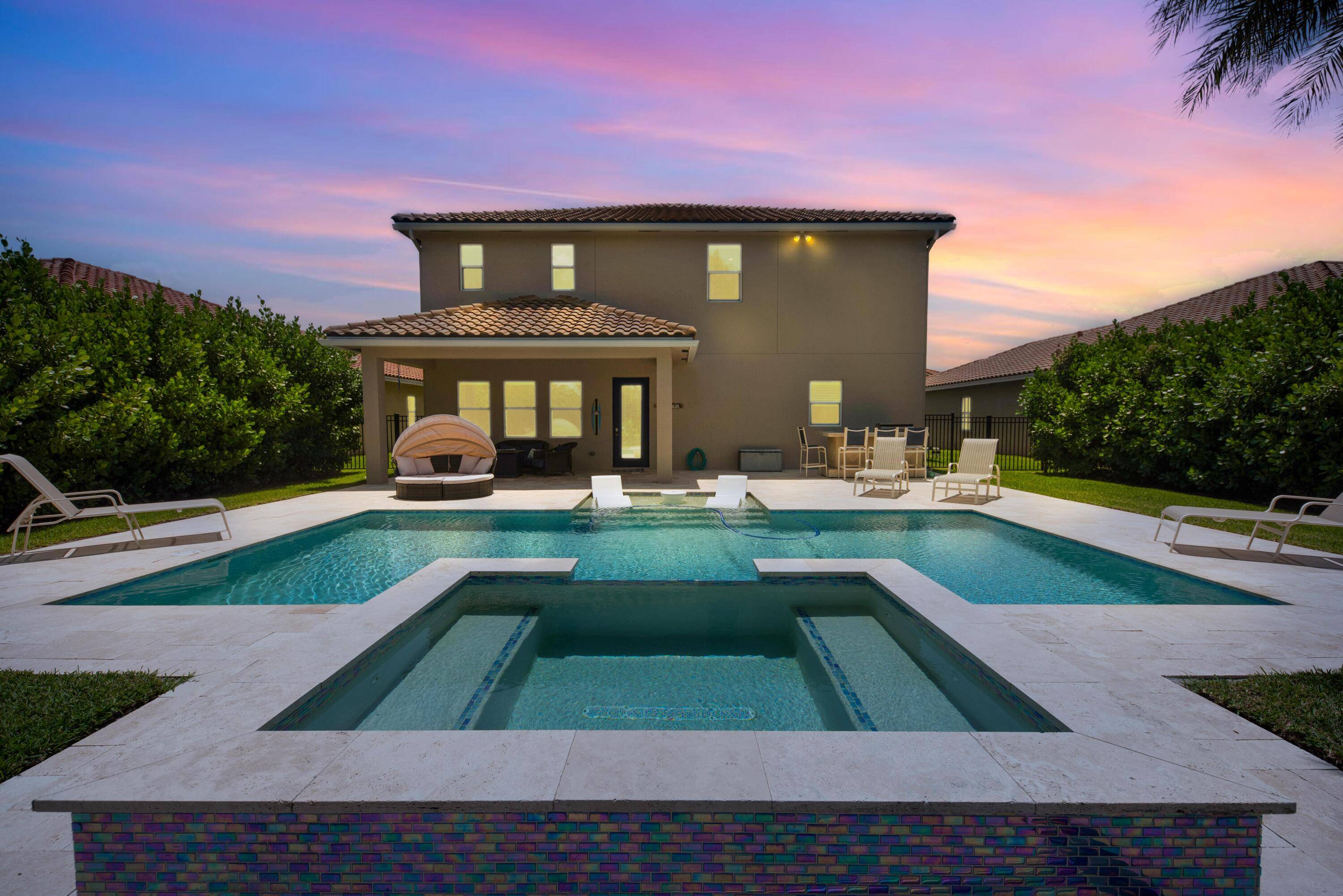 Welcome to this stunning Yellowstone model in the highly desired Highlands Reserve.