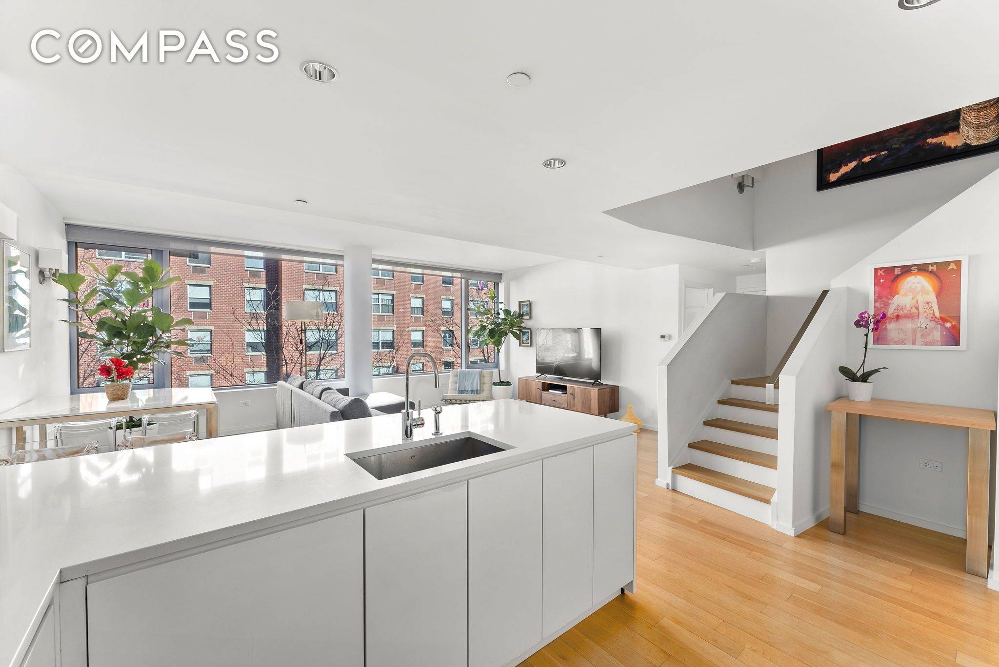 Space, Light, Location, Modern !