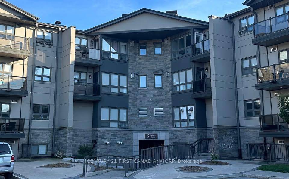 Welcome to Masonville Gardens, a highly desirable condo community ideally situated right next to Masonville Mall.