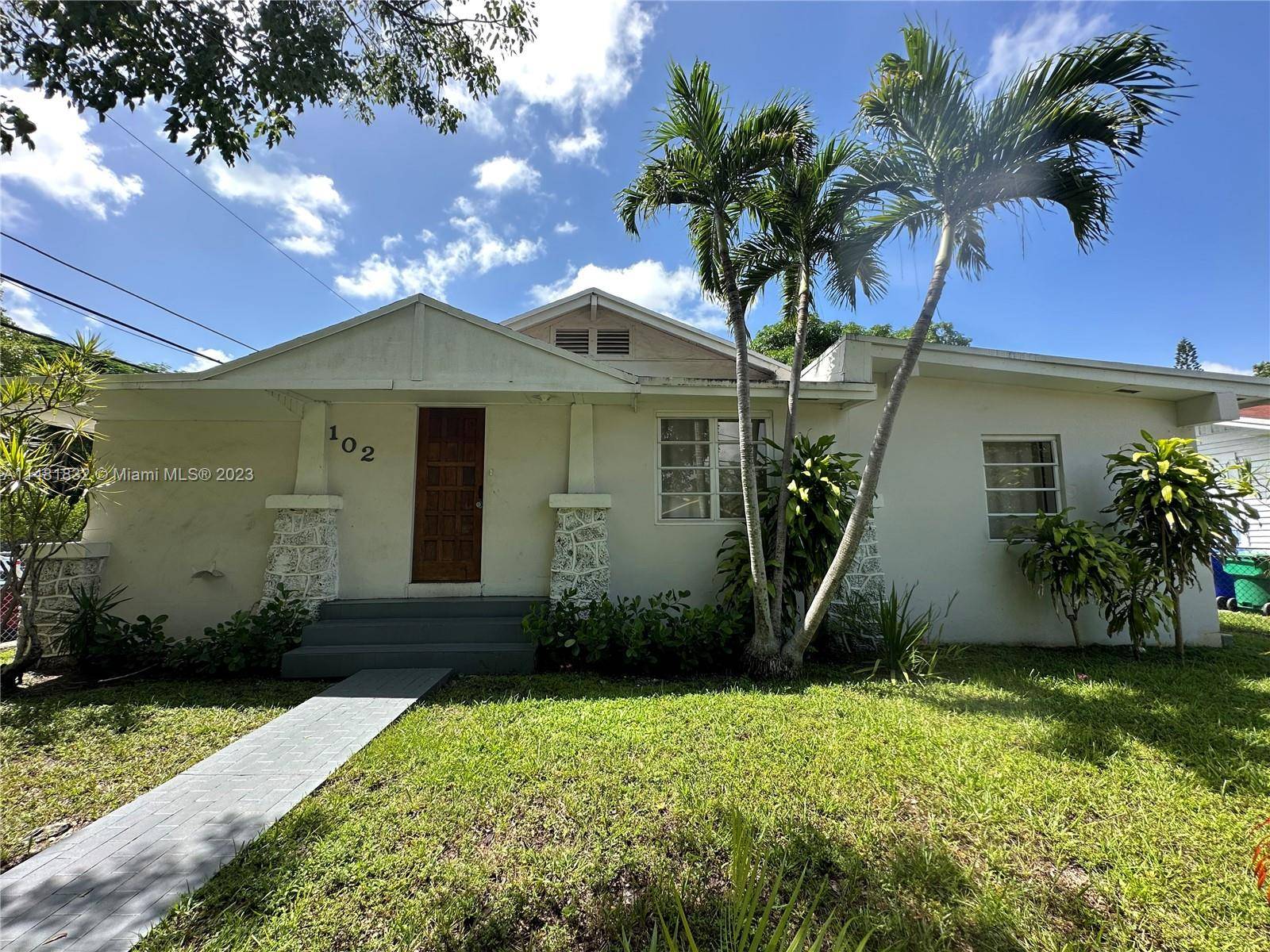 This home is just one block from Midtown, minutes from Wynwood, Design District and the beach.