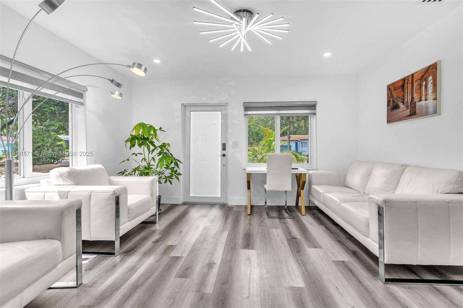 Charming and updated 2 bedroom, 1 bath single family home in North Miami.