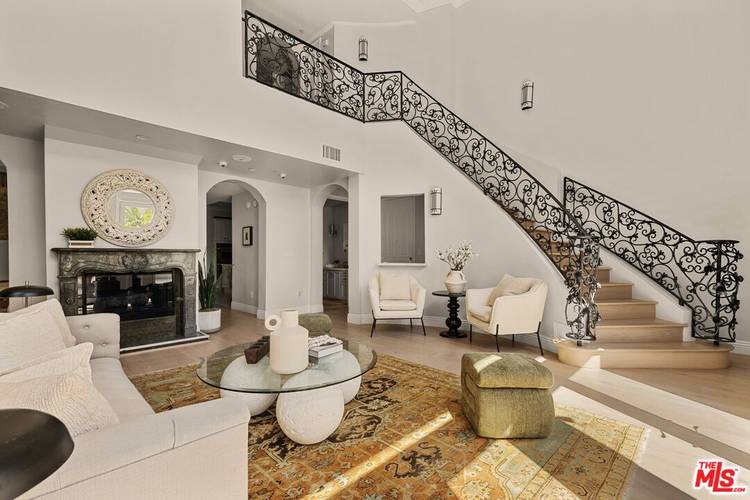 1610   Camden Ave 3BR Beverlywood La