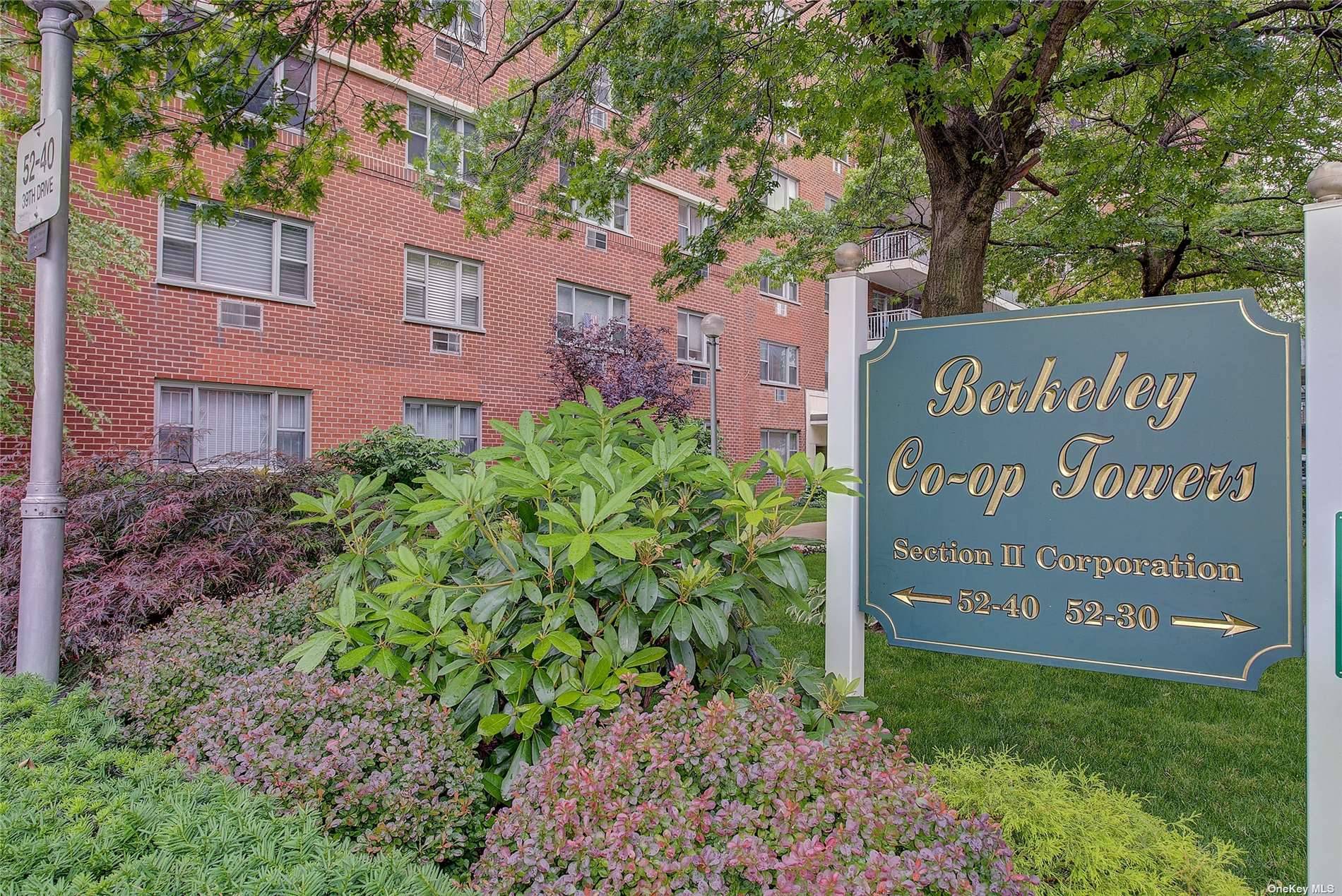 Welcome to Berkeley Towers in the lovely neighborhood of Woodside !