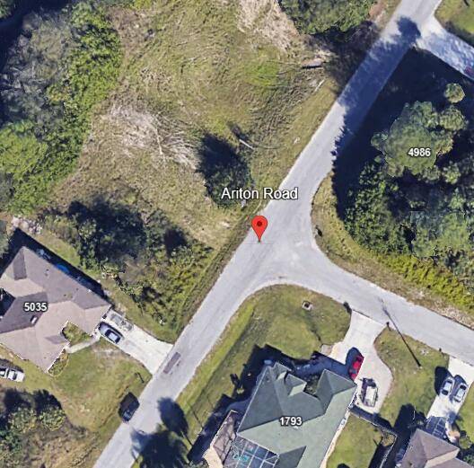 Beautiful vacant lot located just off Toledo Blade in a peaceful, quiet neighborhood an ideal setting to build your dream home.
