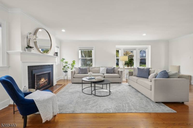 Mountainview Rd Millburn Twp. New Jersey Single-Family