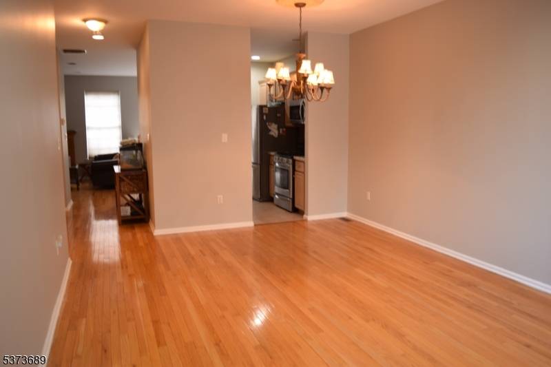 Great location in the community on a quiet cul de sac North facing Upgraded Brittany unit.