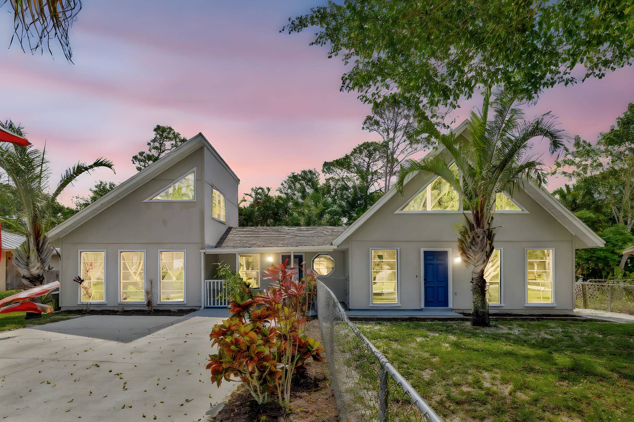 This is a custom built home, with a loft over the master bedroom perfect for an in home office.