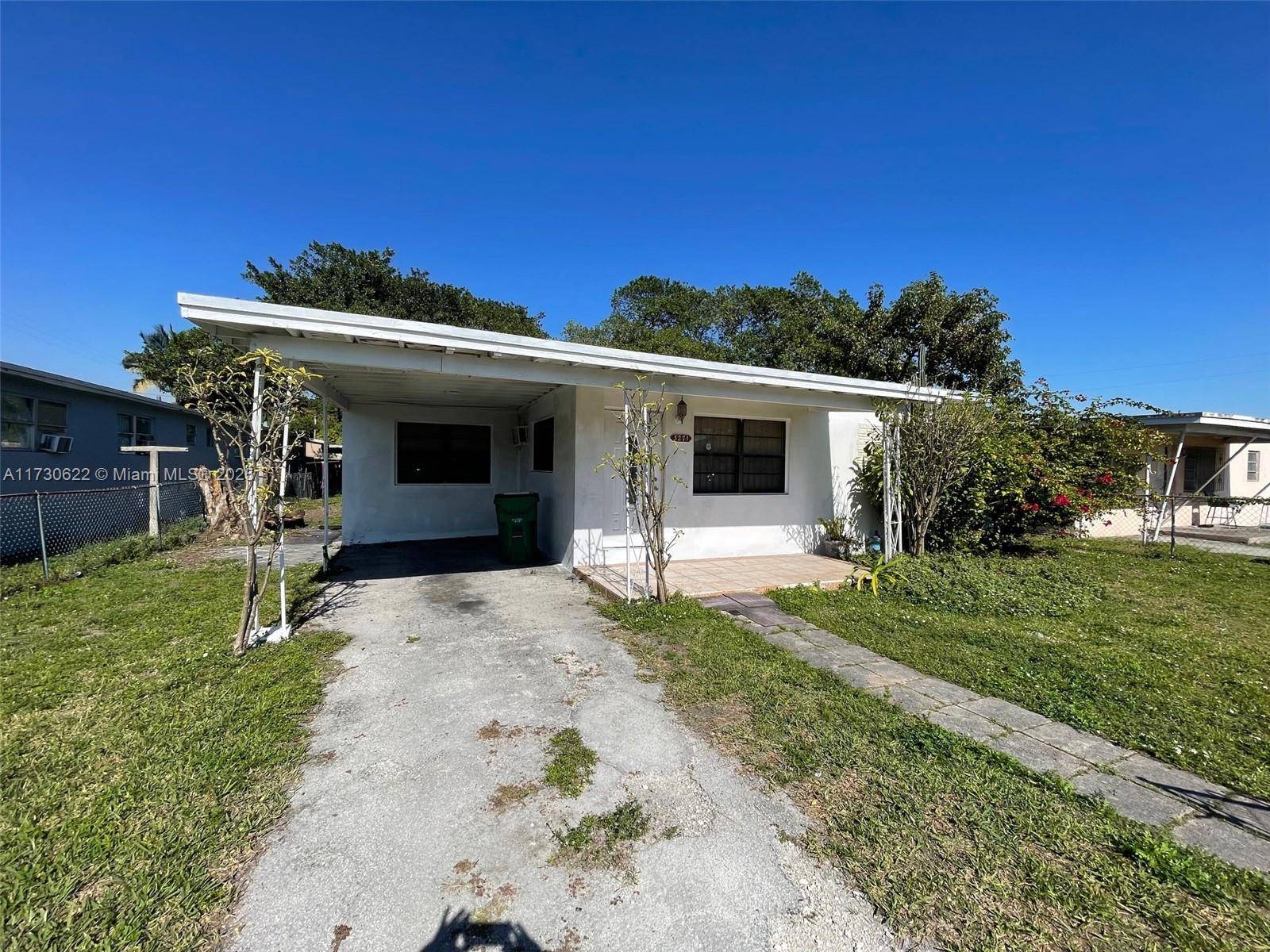 Lots of potential on this property, you have plenty of room to grow with a huge back yard, as per owner roof was replaced 2 years a go with permits ...