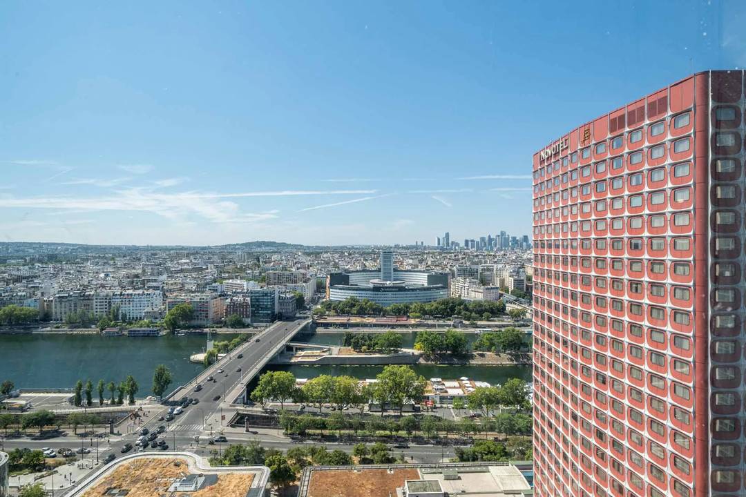 Appartement 5 pièces avec loggia – Front de Seine – Beaugrenelle