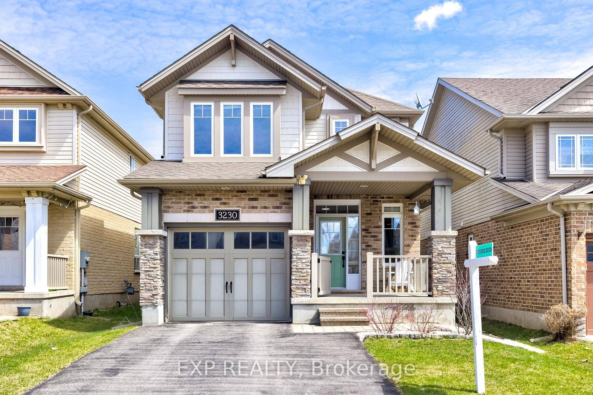 Welcome to this fantastic 2 storey home with an attached garage and convenient inside entry, located in the highly sought after neighbourhood of Talbot Village.