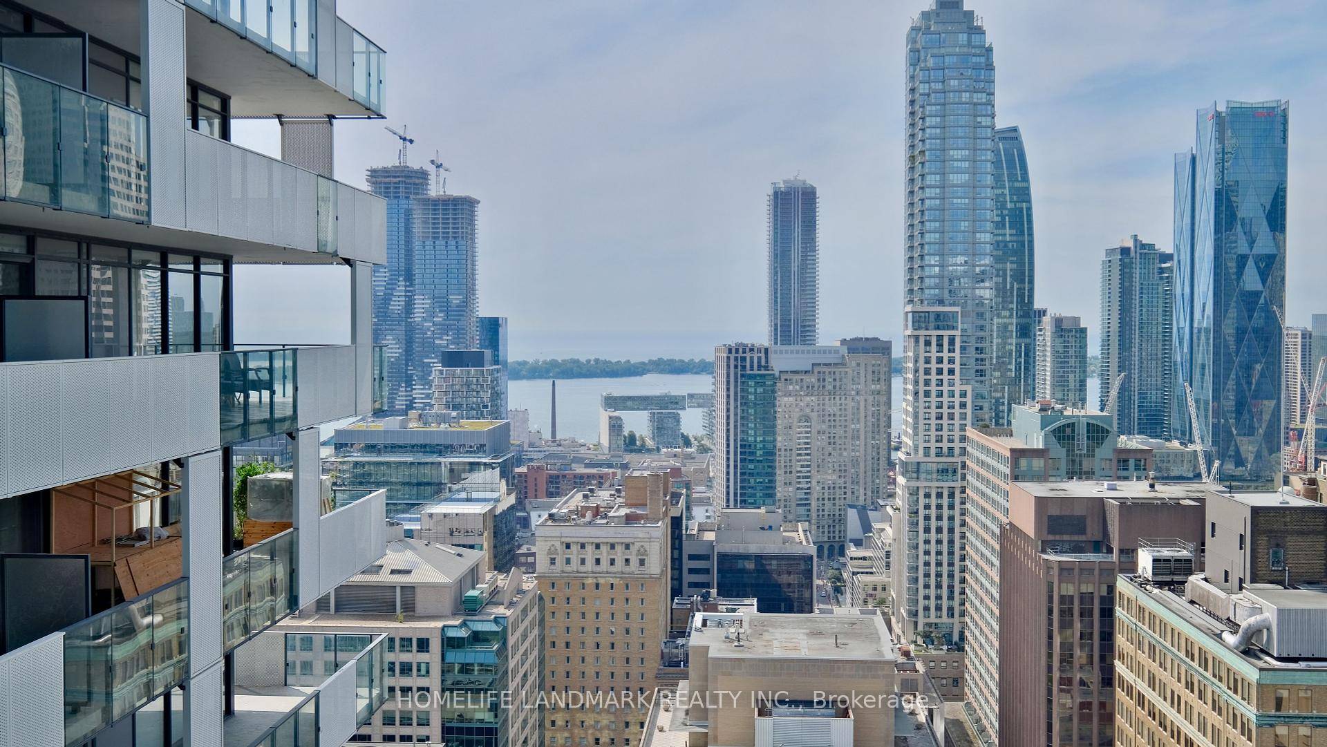 Experience urban living at its finest in this stunning 1 bedroom den suite for rent at Yonge amp ; Rich.