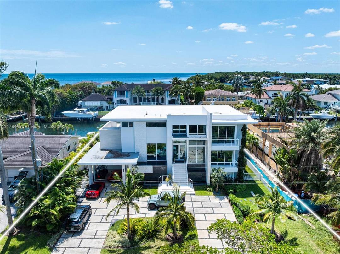 Waterfront luxury reimagined with 100 of frontage amp ; a 15, 000 lb boat lift for up to a 40 vessel.