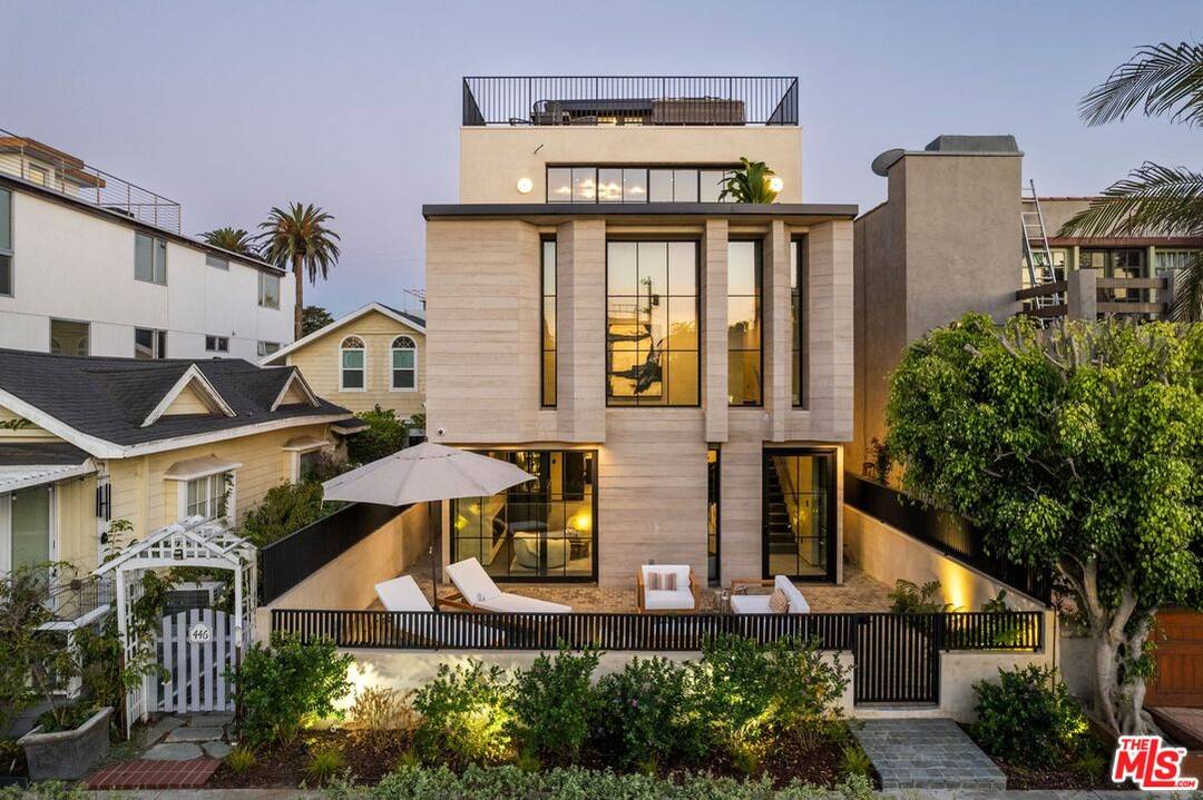 442 Sherman Canal 4BR Marina Del Rey La