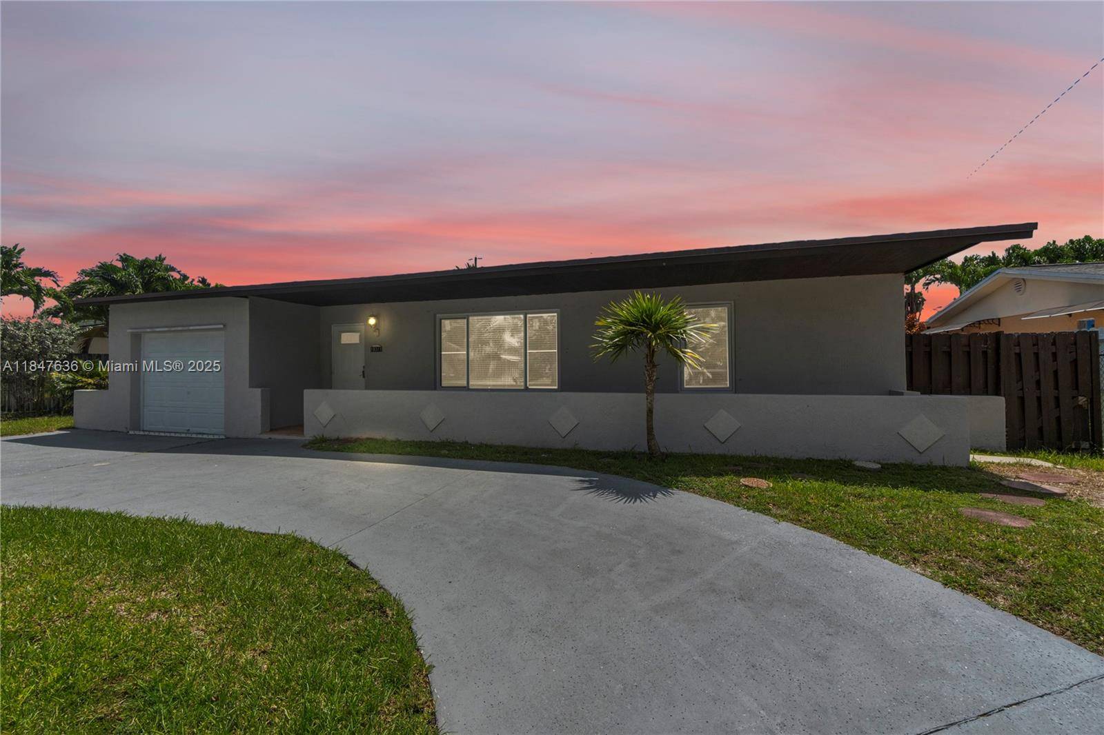 For Sale NOW ! ! Spacious 4 bedroom, 2 bath single family home with 1, 886 sq ft of living space on an 8, 700 sq ft lot.