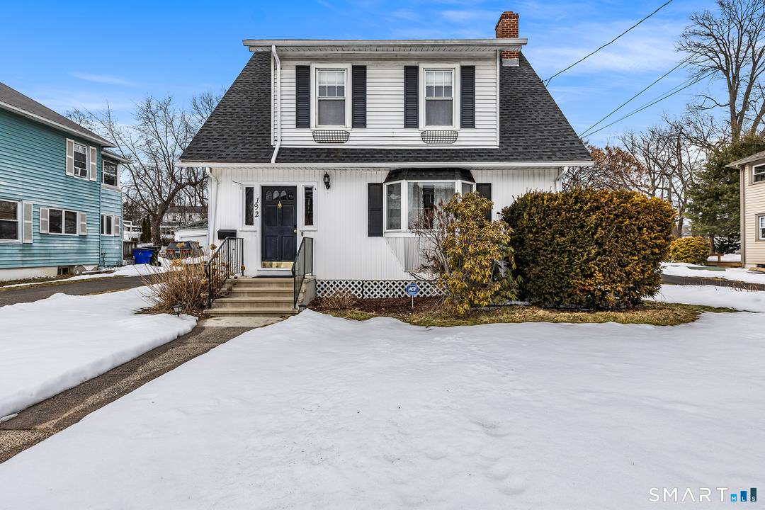 This beautiful 1920s home seamlessly blends classic charm with modern updates.