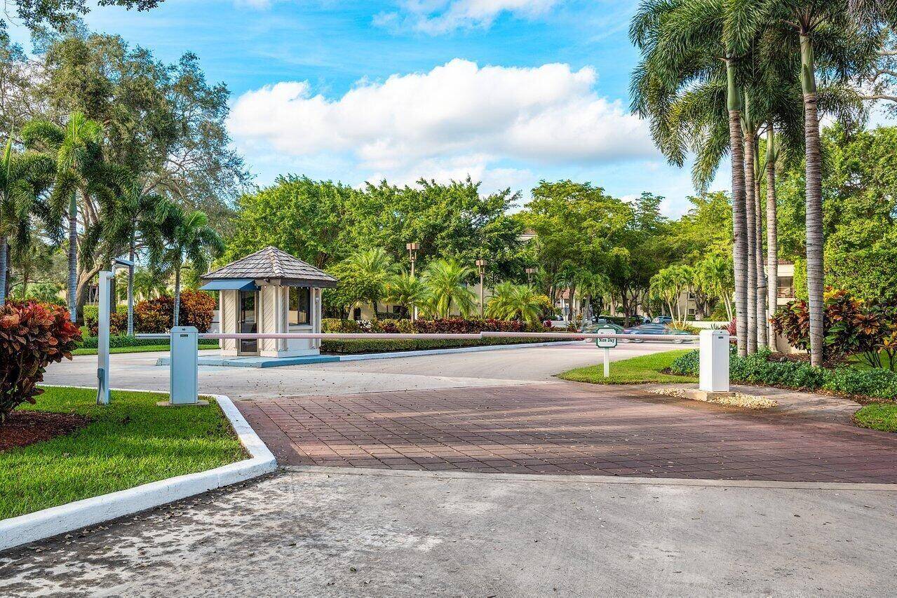 Beautifully renovated corner residence combining the comfort of a home with the ease of condo living.
